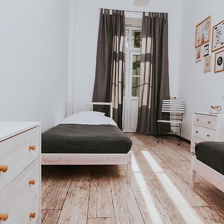 فندق وارسوفي  Erasmus Dorm المظهر الخارجي الصورة